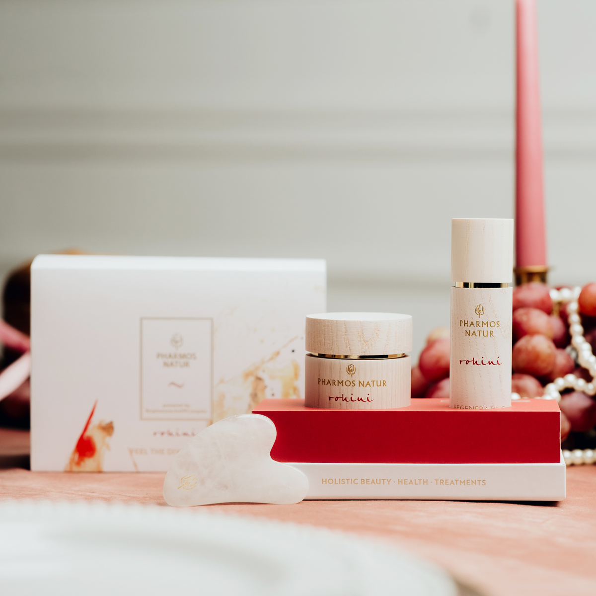 Mood Bild Rohini Geschenkset Feel the Divine Touch von Pharmos Natur Cream und Serum und Kristall