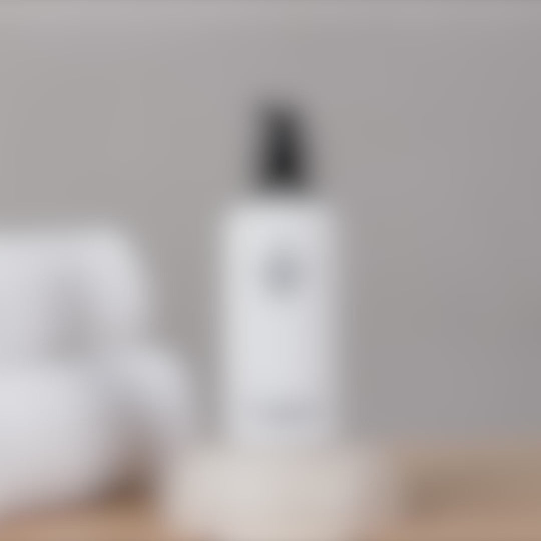 Erklärungsvideo Body Lotion Männerserie Nature of Men durch Bernadette Dalio International Trainer bei 