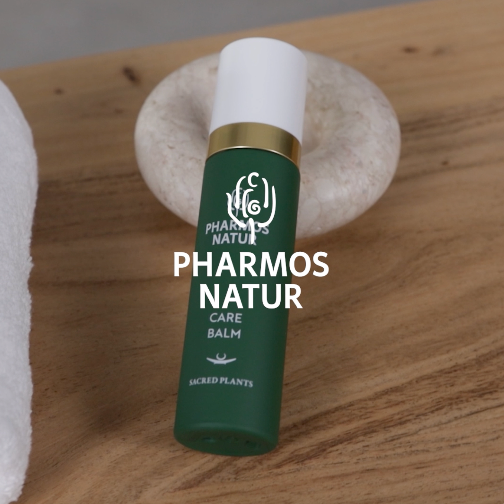 Erklärvideo zu Care Balm durch Bernadette Dalio international Trainer bei Pharmos Natur