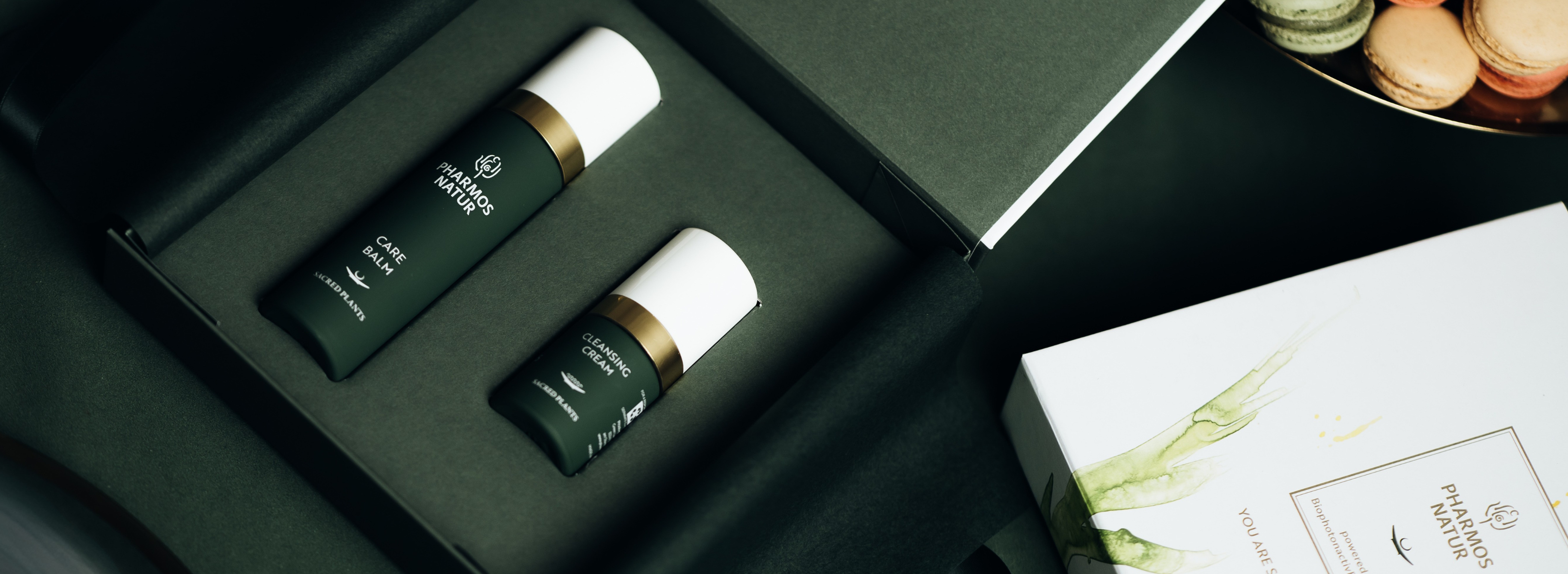 Luxuriöse Geschenksets mit sacred plants | PHARMOS NATUR
