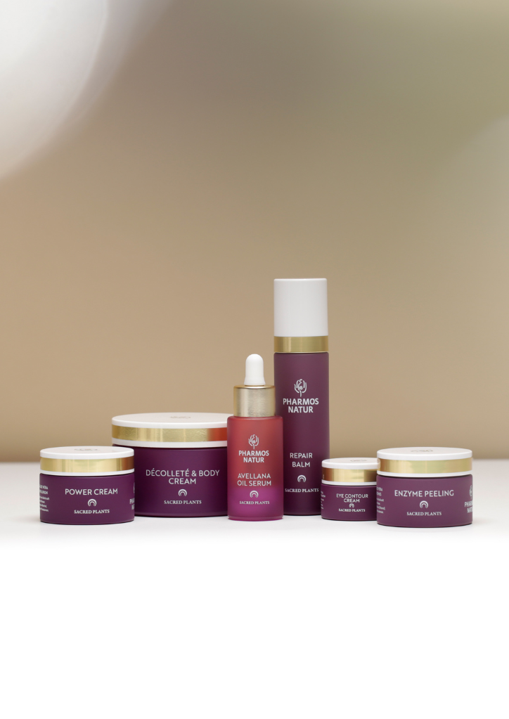 Anti-Aging Pflege für straffe, strahlende Haut | PHARMOS NATUR