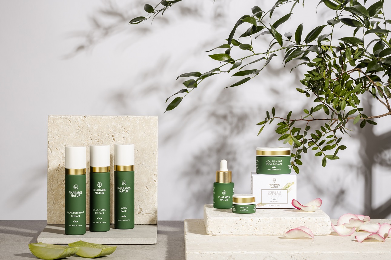 Produktlinie Facial Care Produktlinie Facial Care mit Moisturizing Cream, Balancing Cream, Care Balm, Lip Balm und Nourishing Rose Cream