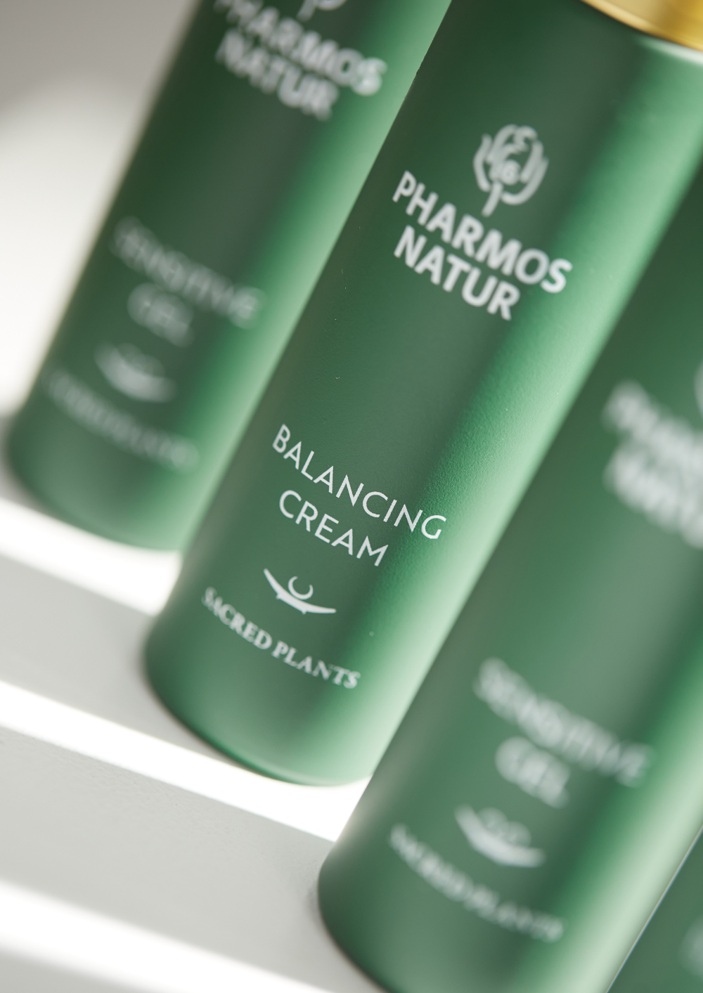 Gesichtspflege für ölige, fettige Haut | PHARMOS NATUR