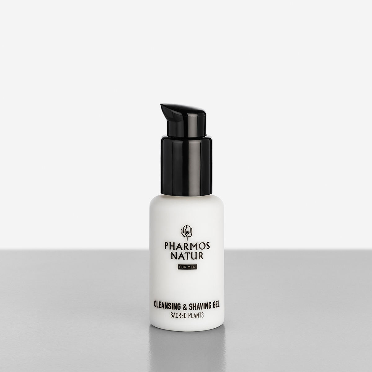 Cleansing and Shaving Gel Produktbild