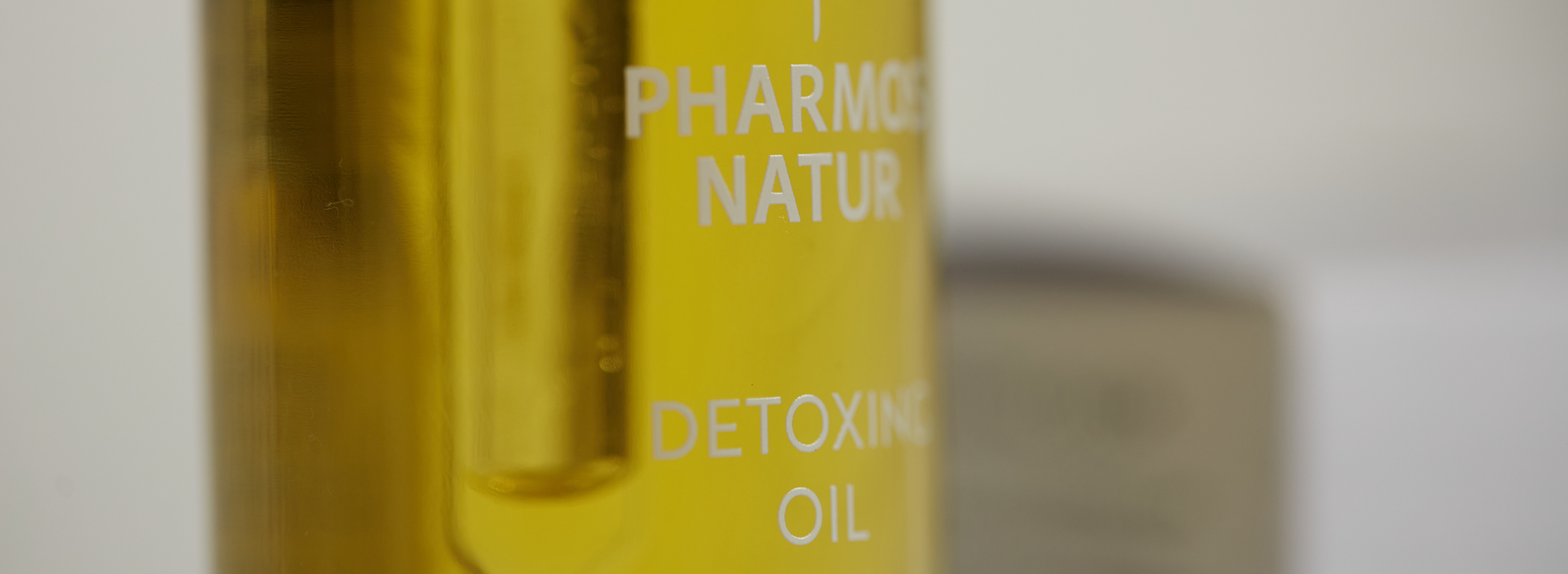 Gesichtspflege für ölige, fettige Haut | PHARMOS NATUR